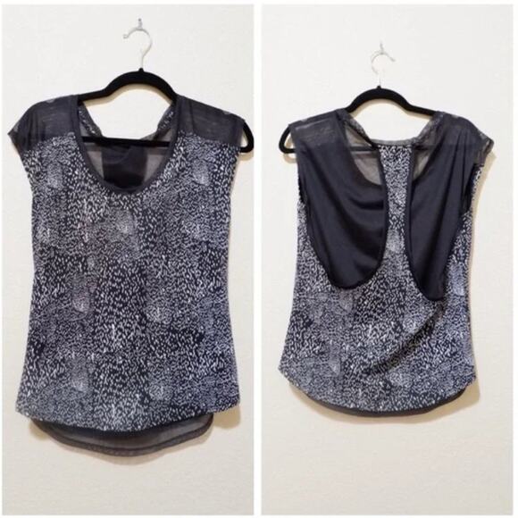 Activewear short sleeve top - Picture 2 of 4